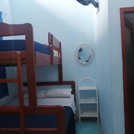 Hostal Aruba Atacames Rum bild