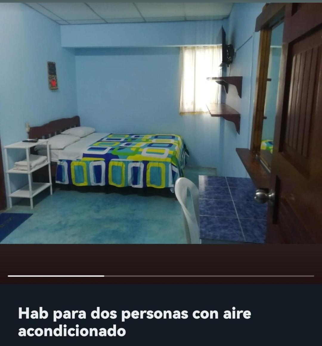 Hostal Aruba Atacames Exteriör bild