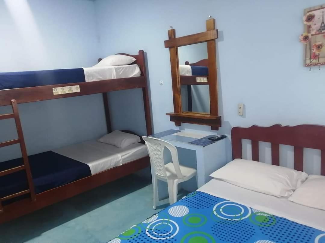 Hostal Aruba Atacames Rum bild